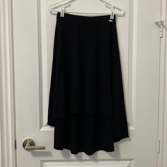 Guess High-Low Skirt - Picture 3 of 6